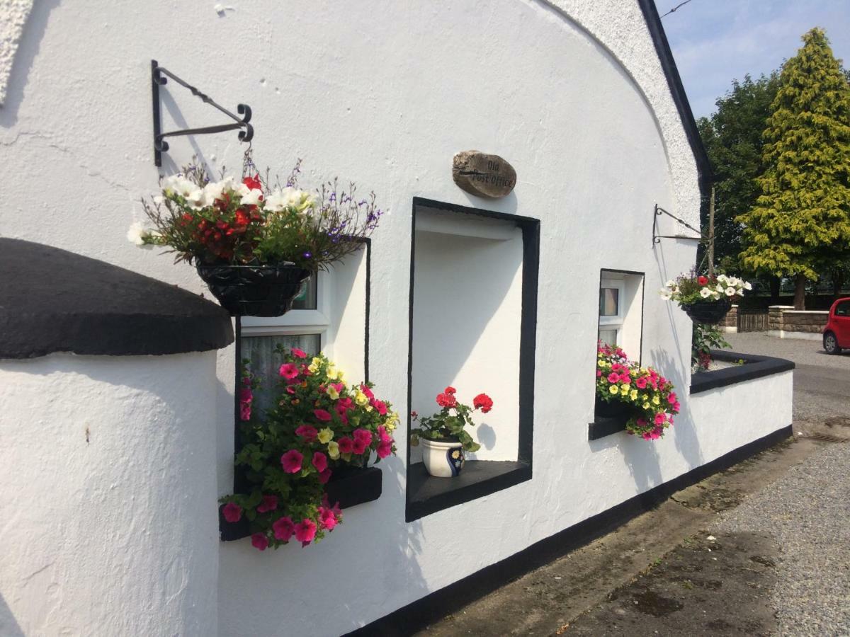 Cummins Cottages Ballycrossaun Kültér fotó